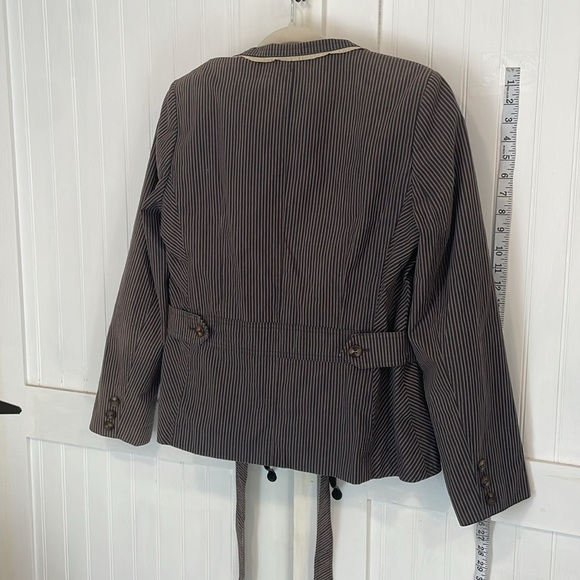 Luxury is a state of mind by Apostrophe/ dark gray/brown pinstripe size 12 - Picture 5 of 8